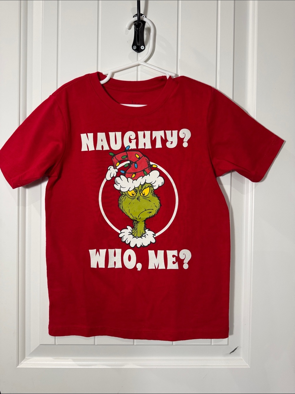 The Grinch Kids Red Graphic 'Naughty? Who, Me?' Grinch Holiday T-Shirt S (6/7)